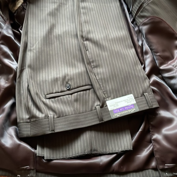 NEW Full Suit Modern Fit Wilke & Rodriguez - Picture 6 of 11